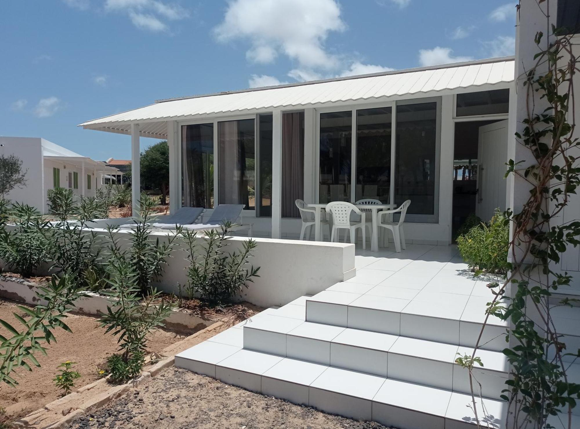 Katlantik Deluxe Villa ซาลเรย์ ภายนอก รูปภาพ