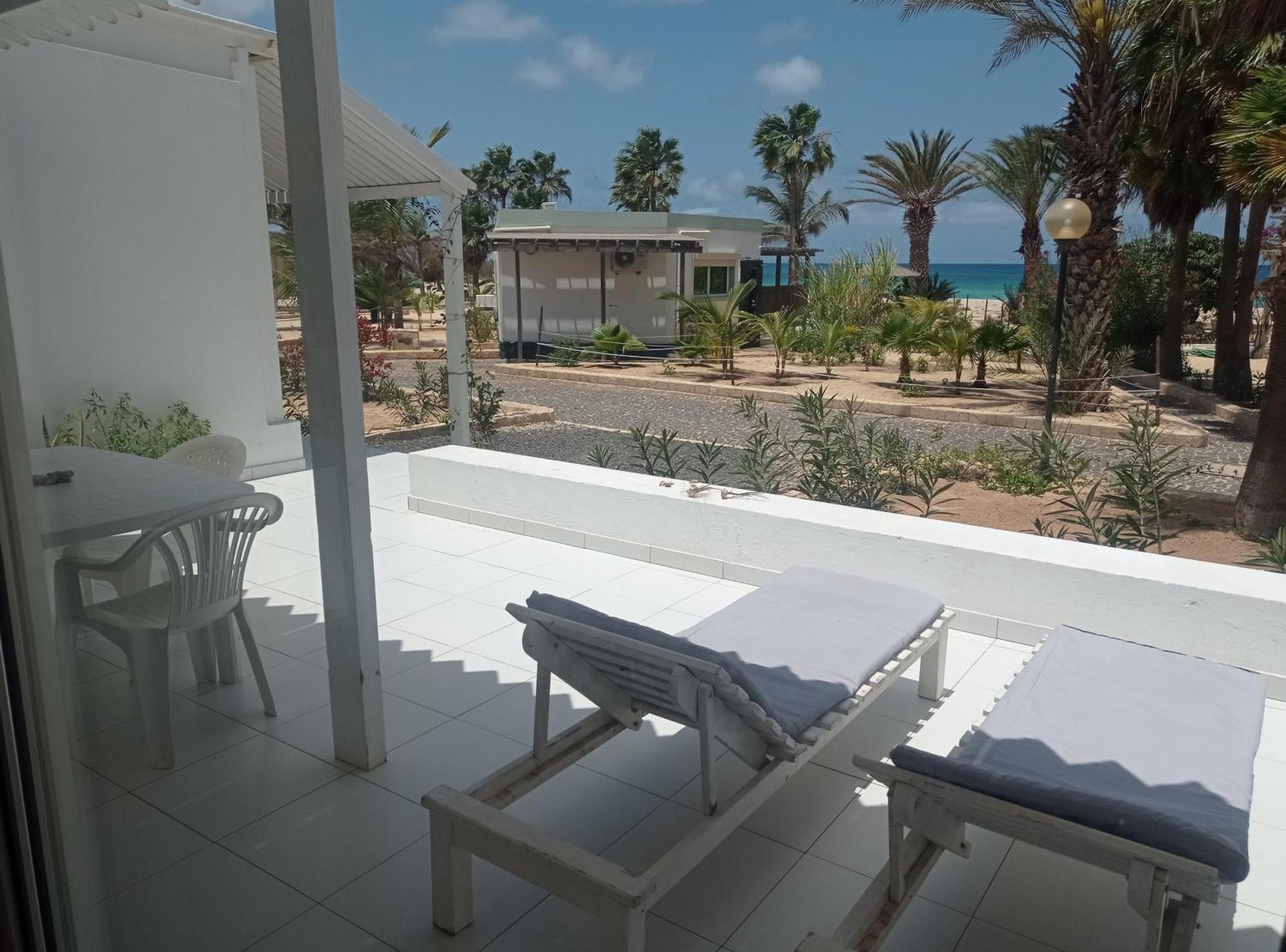 Katlantik Deluxe Villa ซาลเรย์ ภายนอก รูปภาพ
