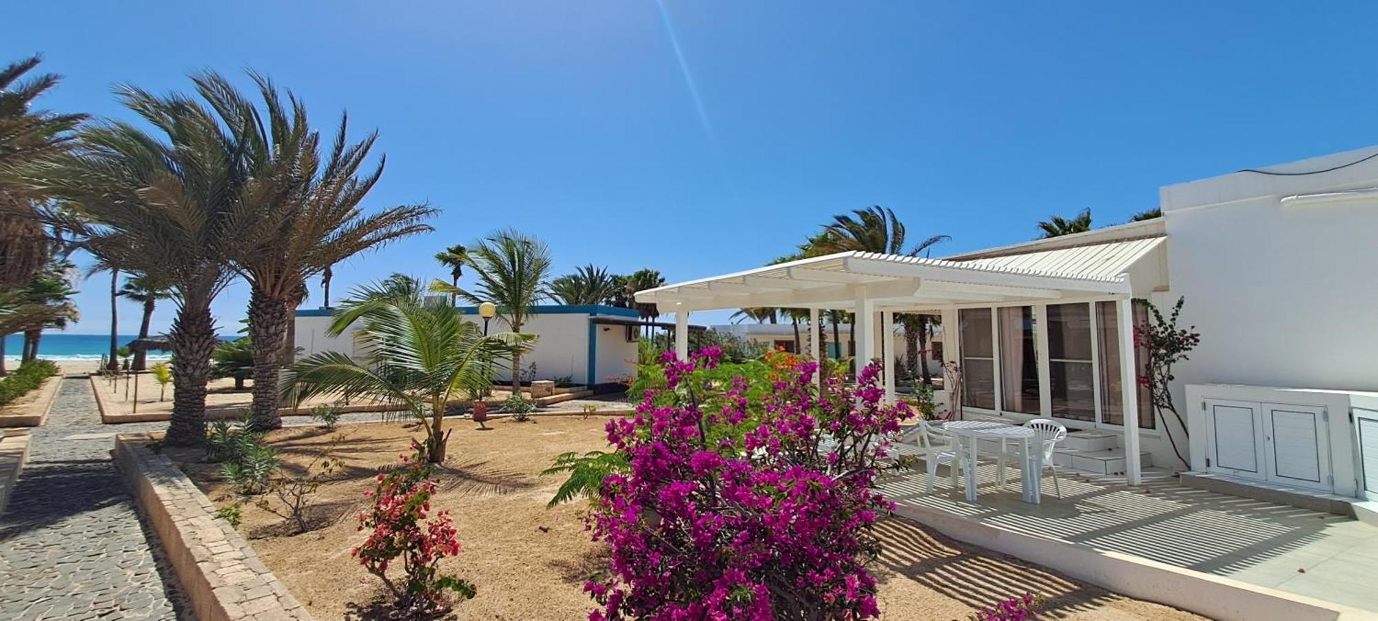 Katlantik Deluxe Villa ซาลเรย์ ภายนอก รูปภาพ